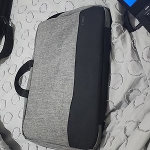 Laptop bag